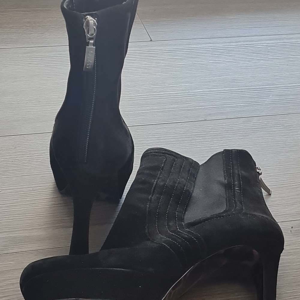 Aldo Black Heeled Ankle Boots - Picture 3 of 4